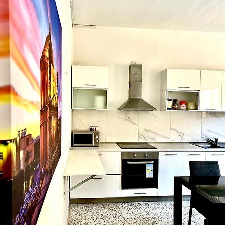 Camag Apartment - Very Close To Airport Birżebbuġa Extérieur photo