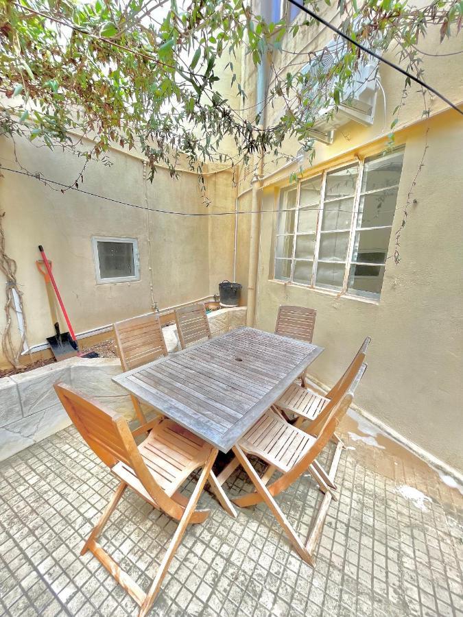 Camag Apartment - Very Close To Airport Birżebbuġa Extérieur photo